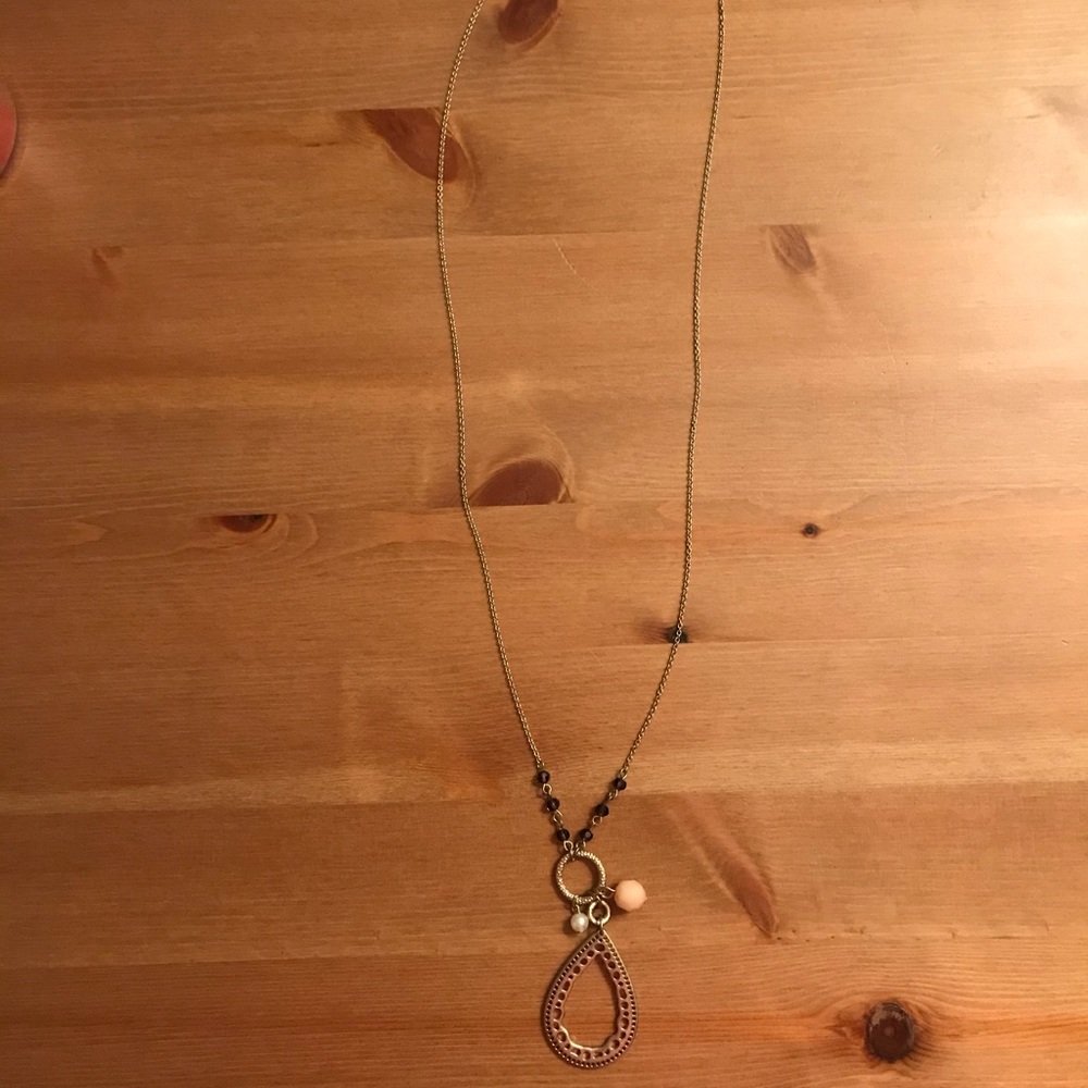 2 for $10!🌸 Long statement necklace - Picture 1 of 4